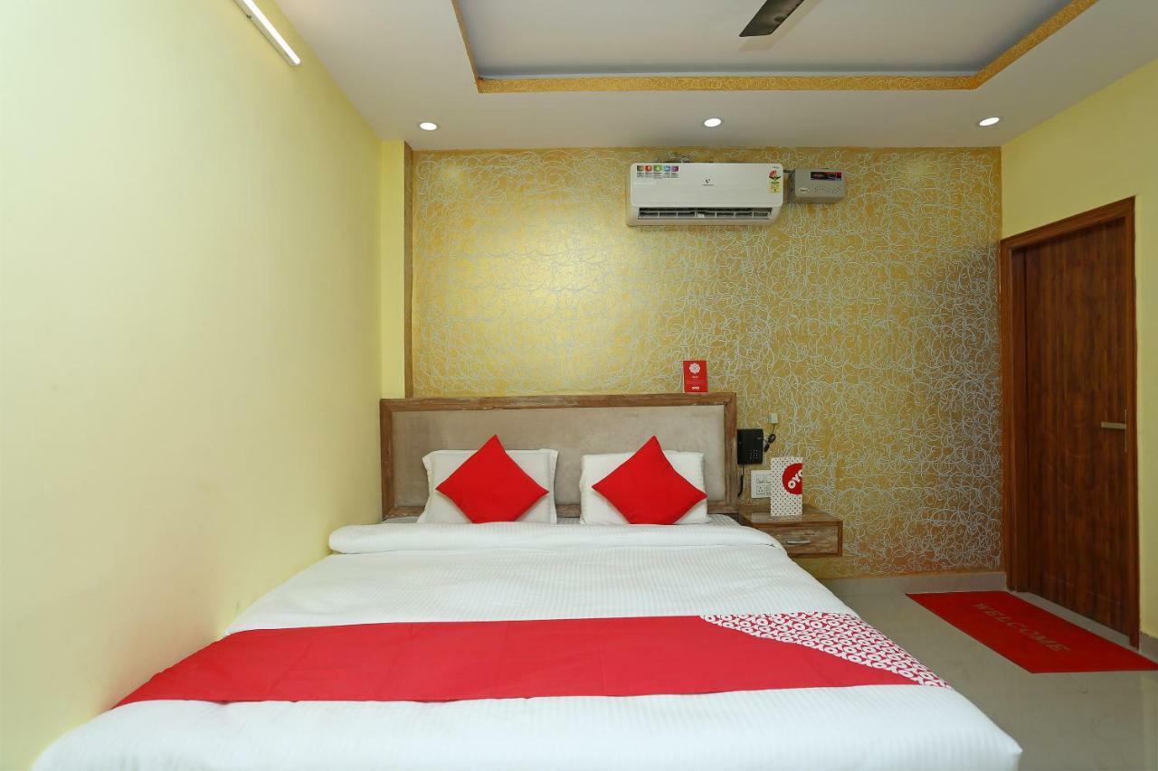 Oyo 18597 Satyam Hotel Meerut Eksteriør billede